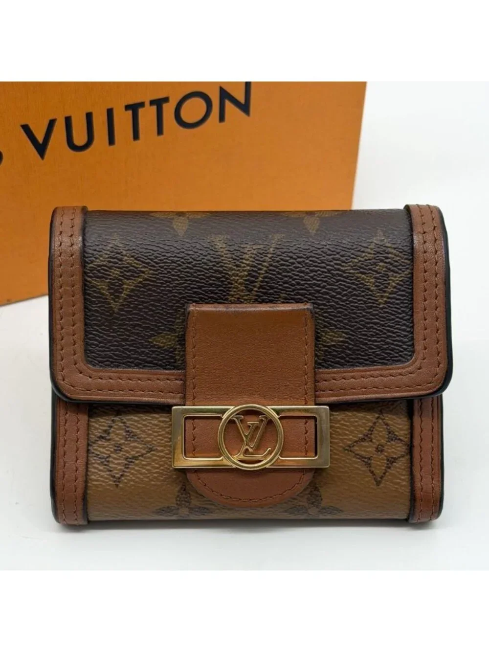 Louis Vuitton Portefeuille Dauphine Compact Reverse Monogram Wallet